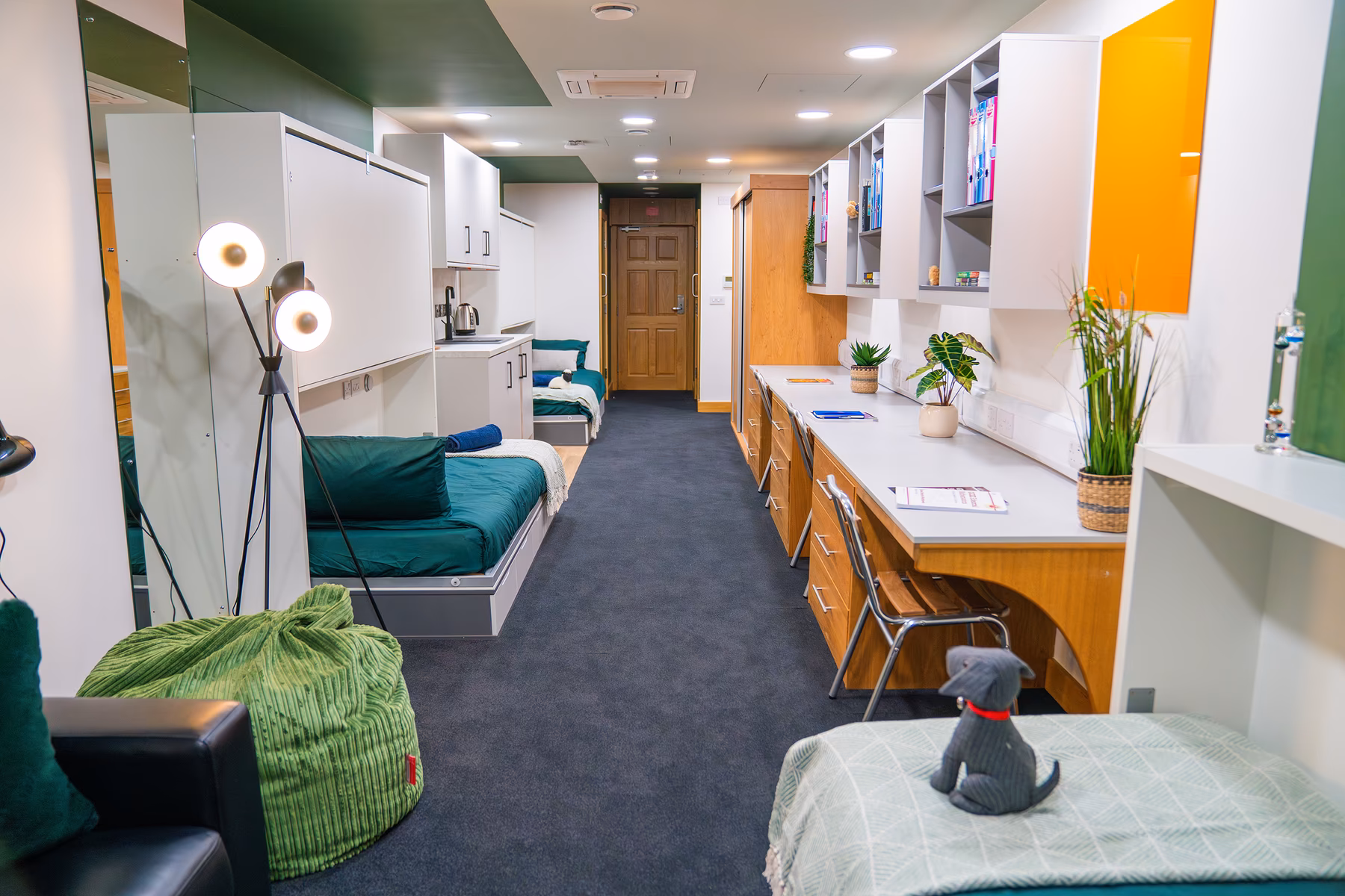 Boarding Room at QE