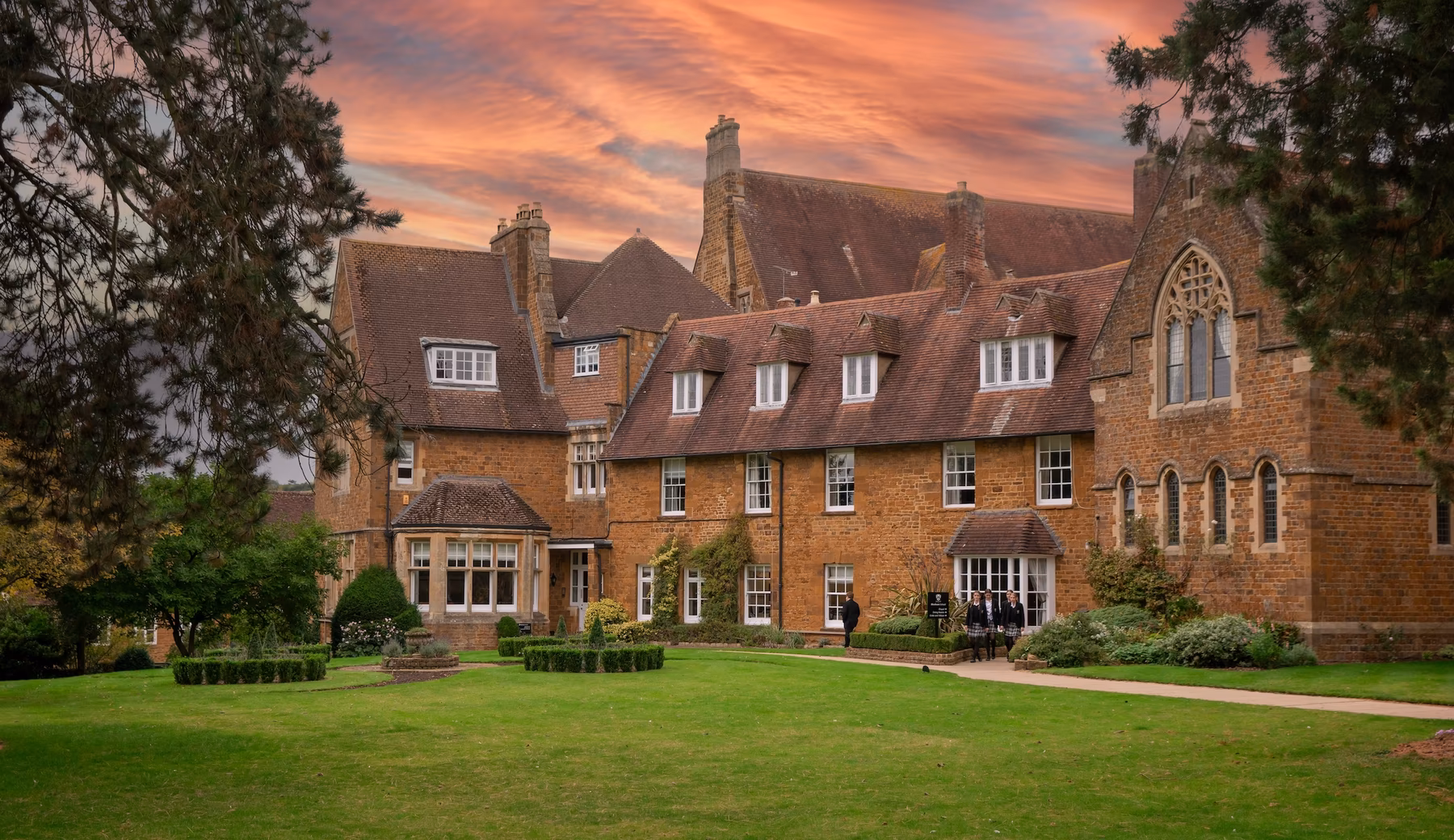 Bloxham School