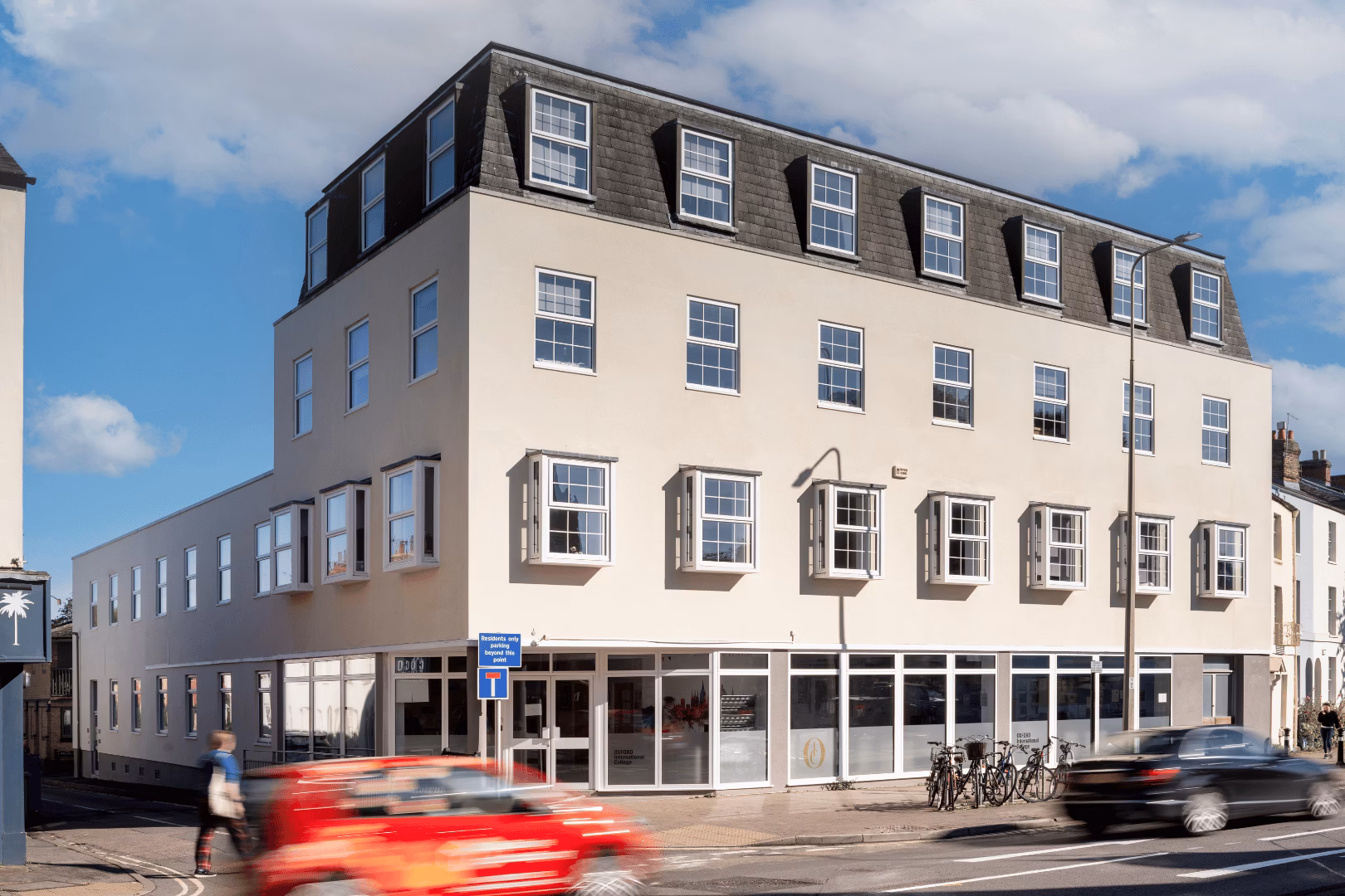 Oxford International College